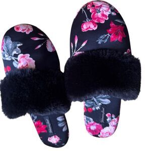 NEW VICTORIA SECRET PINK & BLACK FLORAL W FAUX FUR SLIDE SLIPPERS (LG)